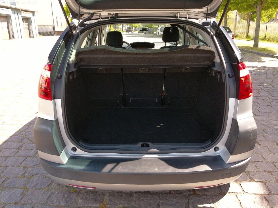 Citroen C4 Picasso 2007 — photo 11
