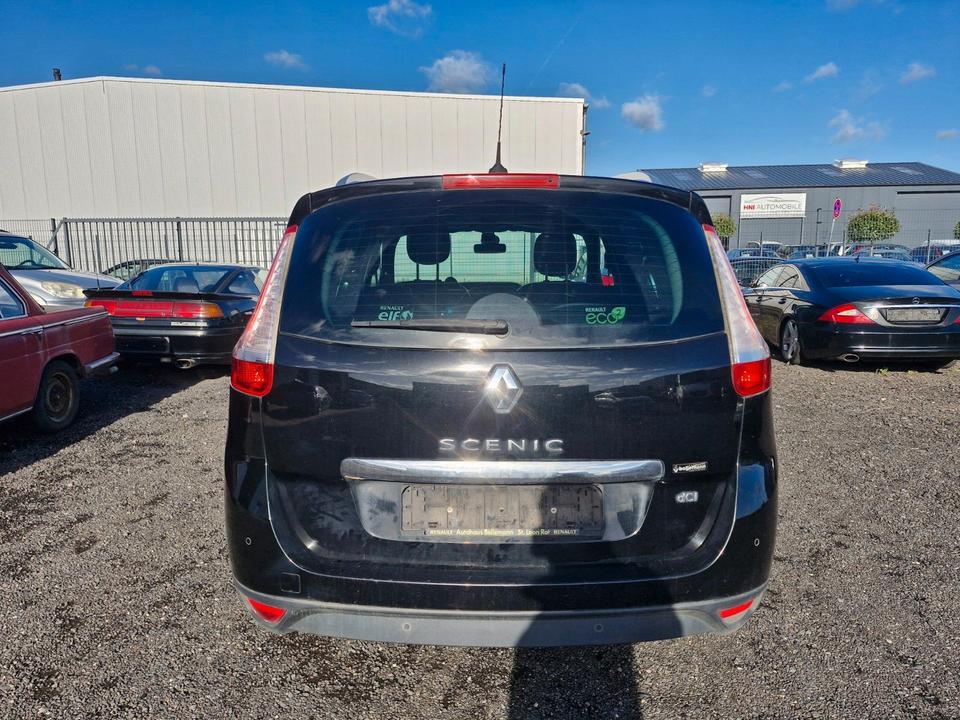 Renault Scenic 2013 — photo 6