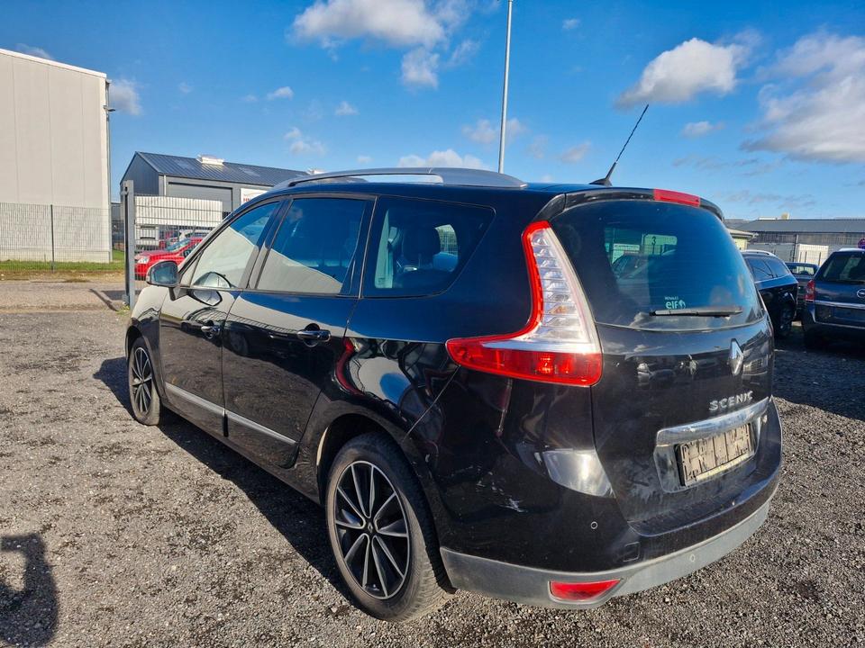 Renault Scenic 2013 — photo 7