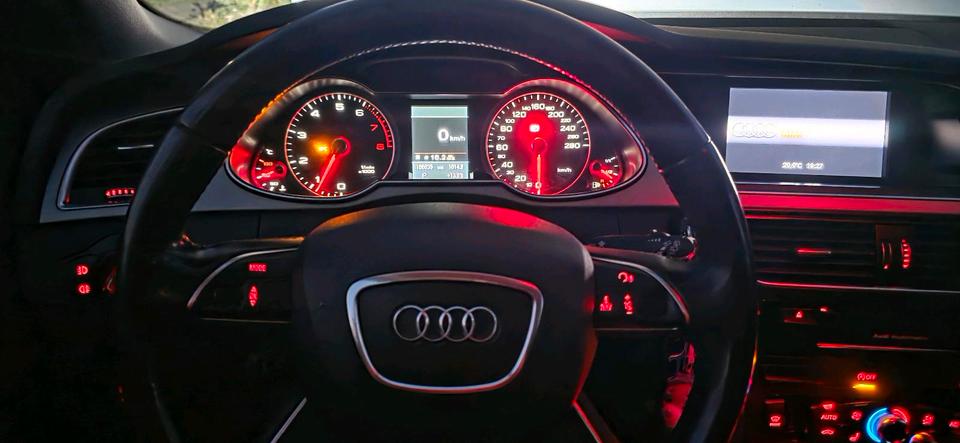 Audi A4 2012 — photo 9
