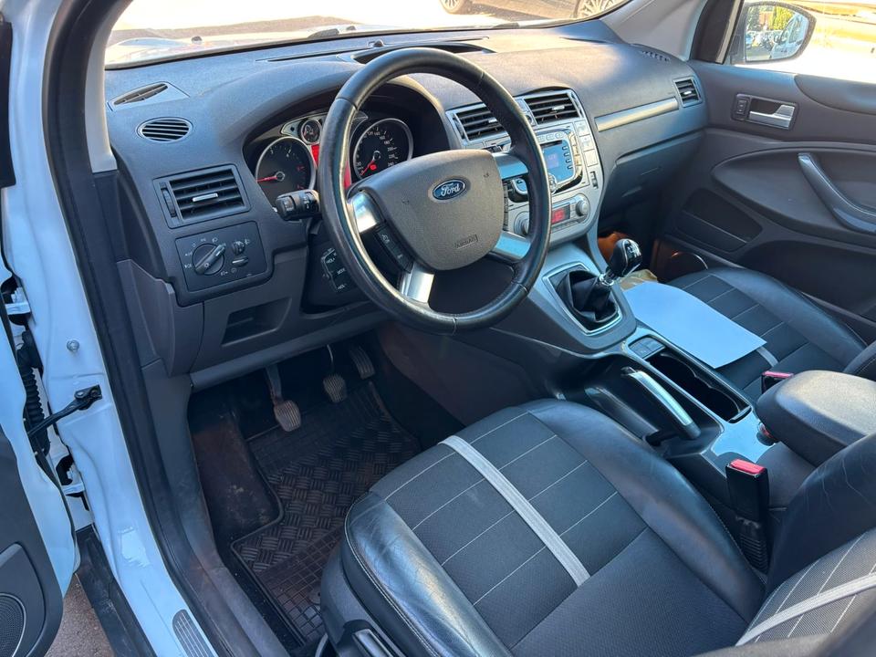 Ford Kuga 2011 — photo 14