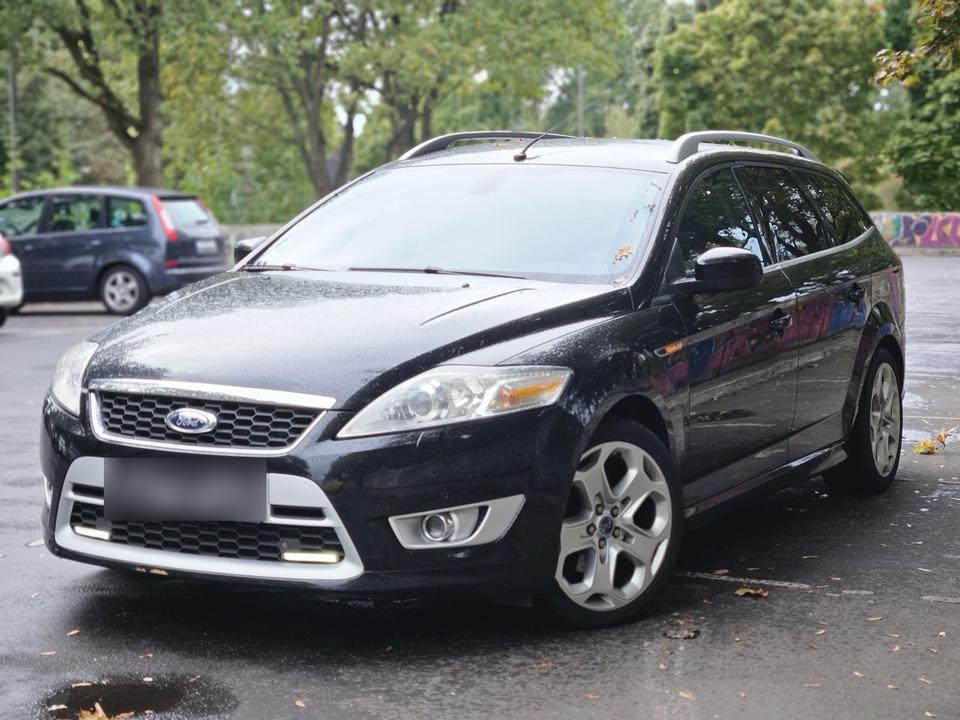 Ford Mondeo 2009 — салон