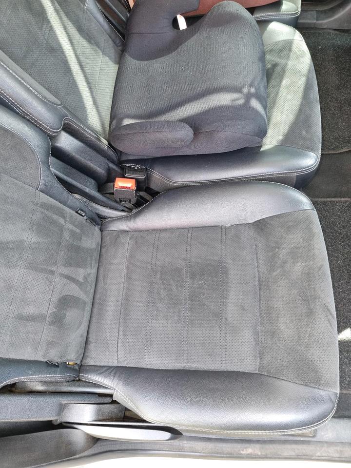 Ford S-Max 2010 — photo 6