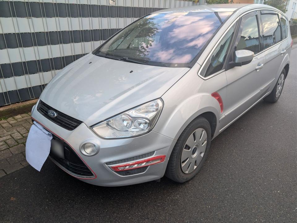 Ford S-Max, 2012
