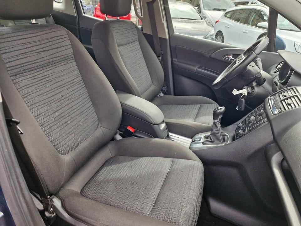 Opel Meriva 2015 — фото 6