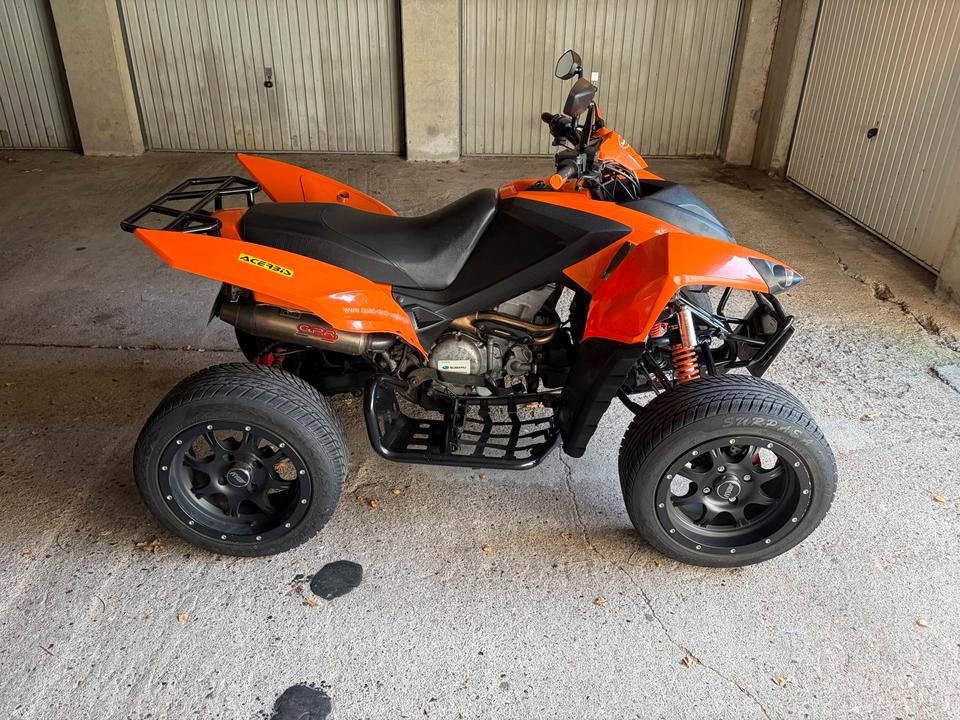 Weitere Motorräder Adly 500S Subaru Motor Top Zustand, 2009