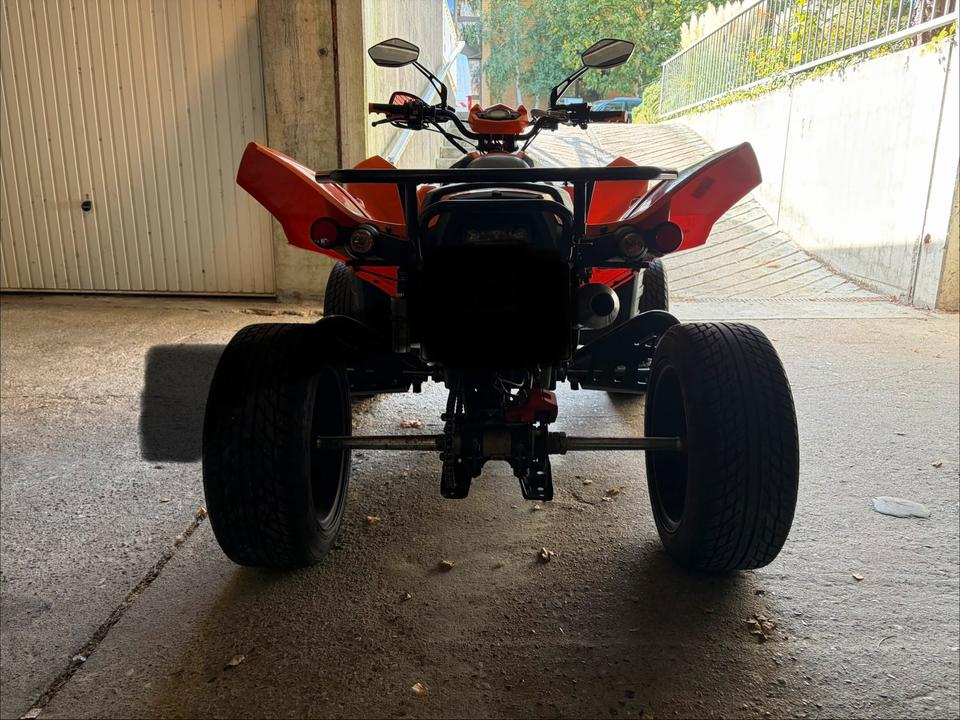 Weitere Motorräder Adly 500S Subaru Motor Top Zustand 2009 — engine 500 ccm
