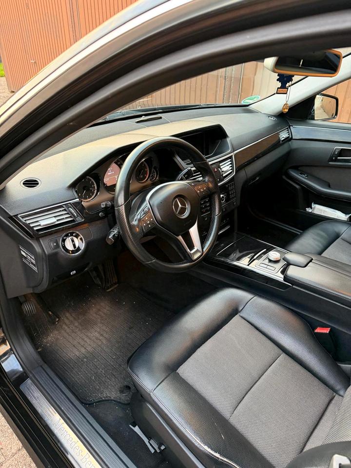 Mercedes Benz 250 2010 — photo 7