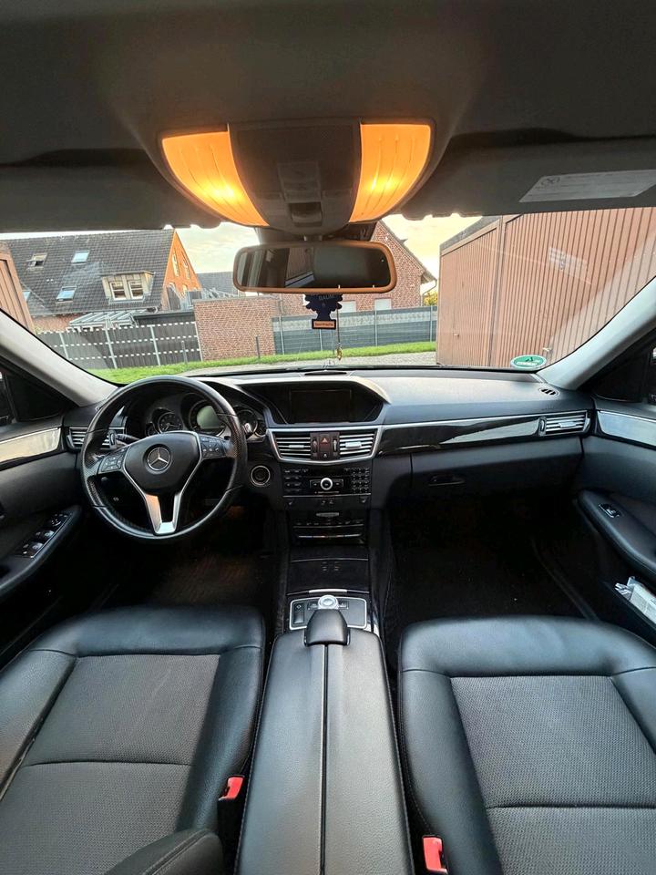 Mercedes Benz 250 2010 — photo 8