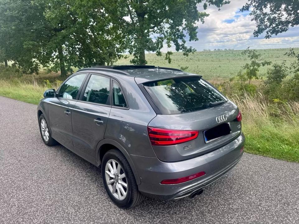 Audi Q3 2012 — photo 7