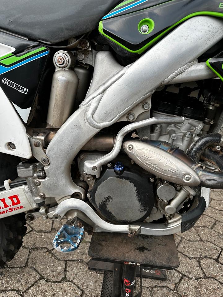 Kawasaki KXF 250 4T Motocross Motorrad Enduro 2011 — photo 5