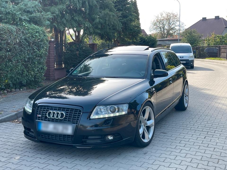 Audi A6 2005 — rear view