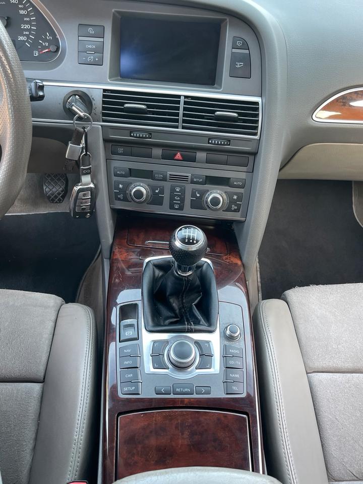 Audi A6 2005 — photo 9