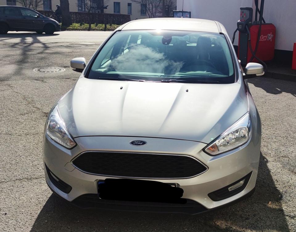 Ford Focus 2015 — photo 9