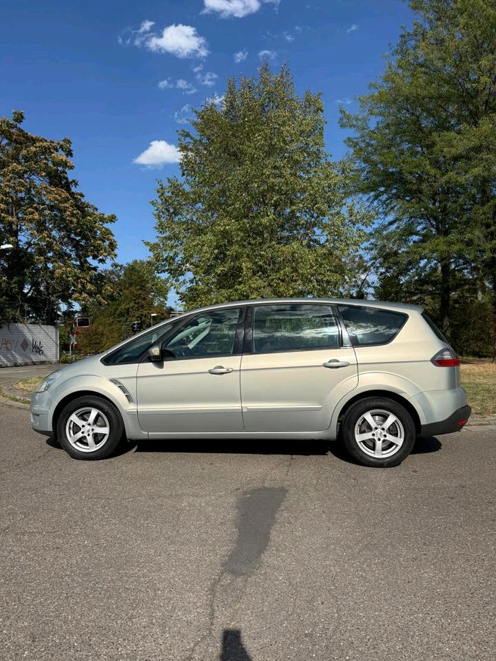 Ford S-Max 2008 — engine