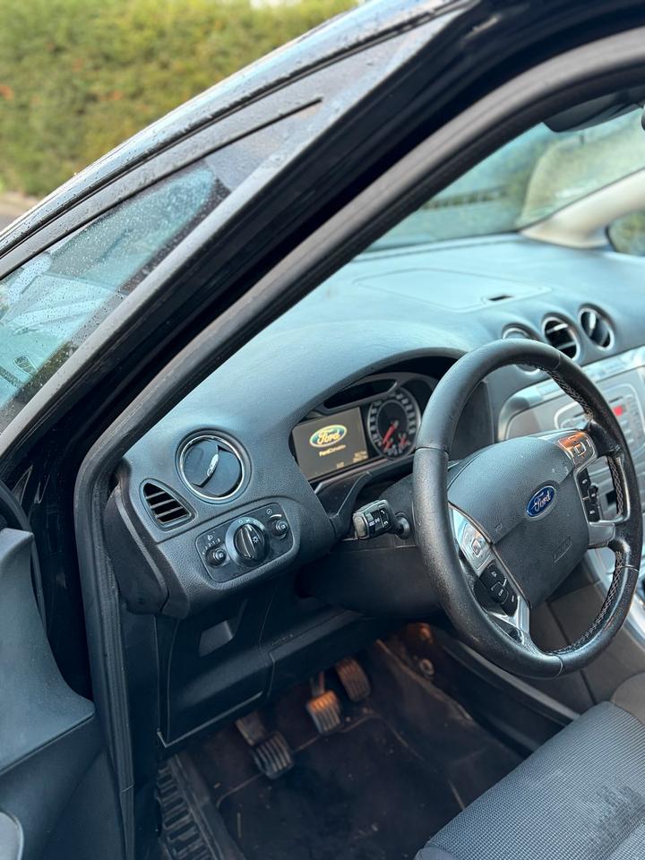 Ford S-Max 2008 — photo 8