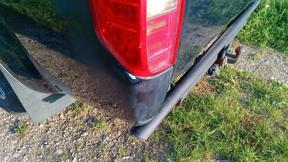 Nissan Navara 2007 — photo 8