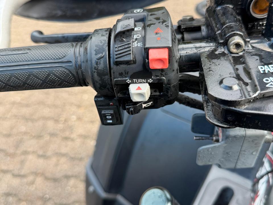 Kymco Quad Kymco MXU 700 ccm 4x4 EFI LOF Tüv Seilwinde, Sitzheizung 2015 — photo 11