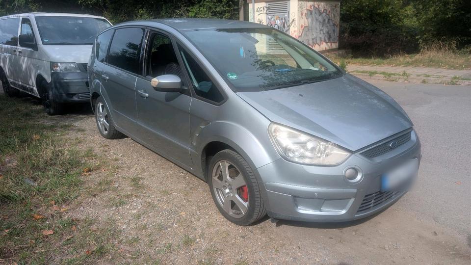 Ford S-Max 2007 — photo 14
