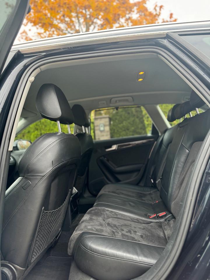 Audi A4 2014 — photo 8