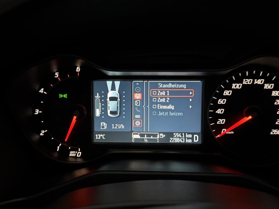 Ford Mondeo 2014 — photo 16