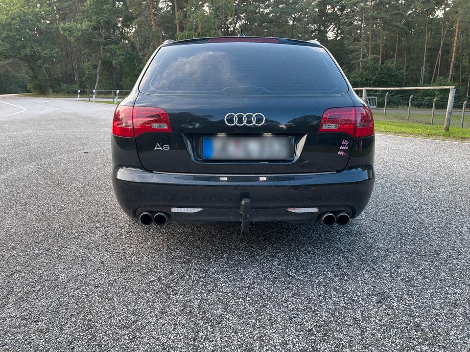 Audi A6 2005 — салон
