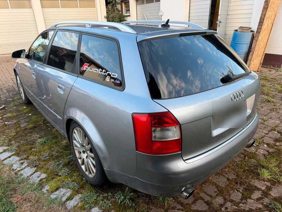 Audi A4 2004 — engine