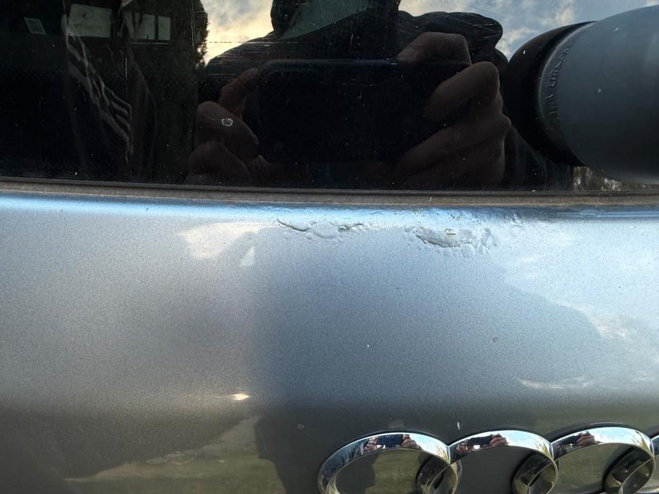 Audi A4 2004 — photo 7