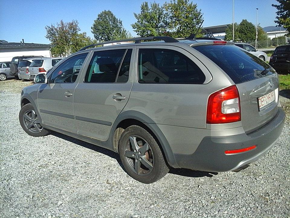 Skoda Octavia 2012 — photo 12