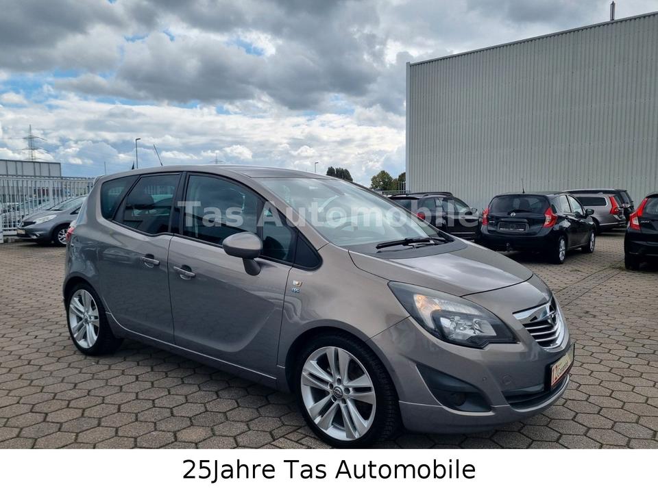 Opel Meriva 2013 — rear view