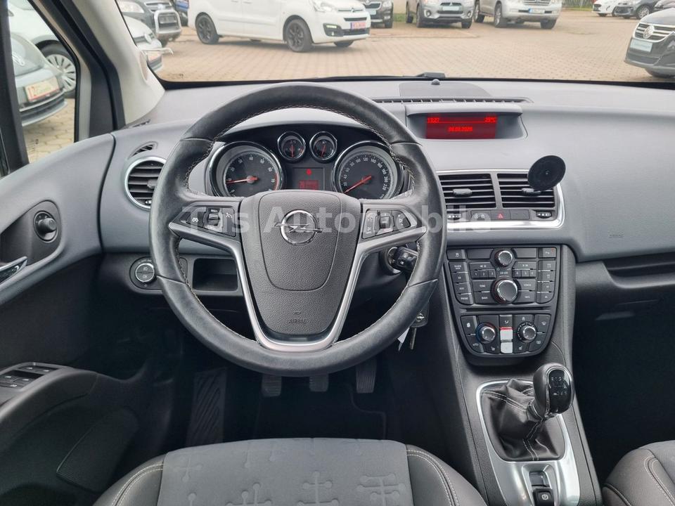Opel Meriva 2013 — photo 7
