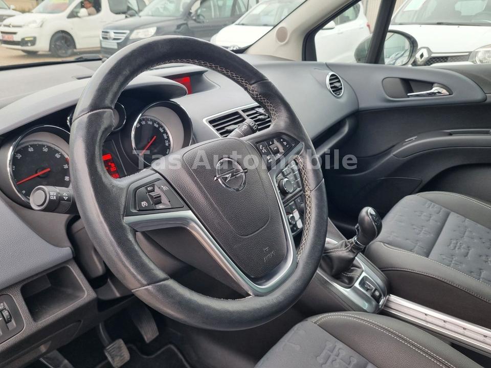 Opel Meriva 2013 — photo 9