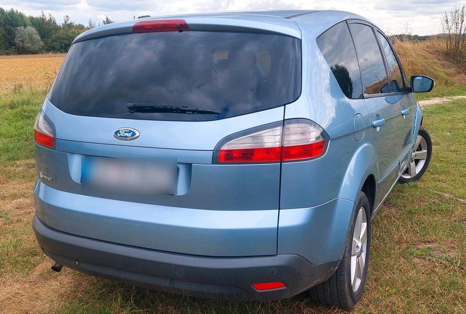 Ford S-Max 2008 — салон