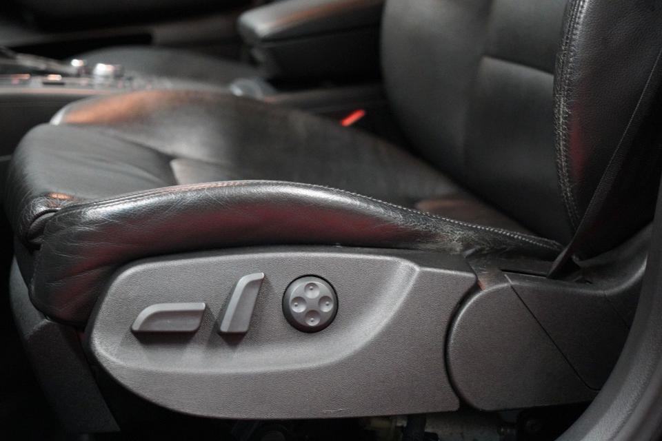 Audi A6 2005 — photo 18