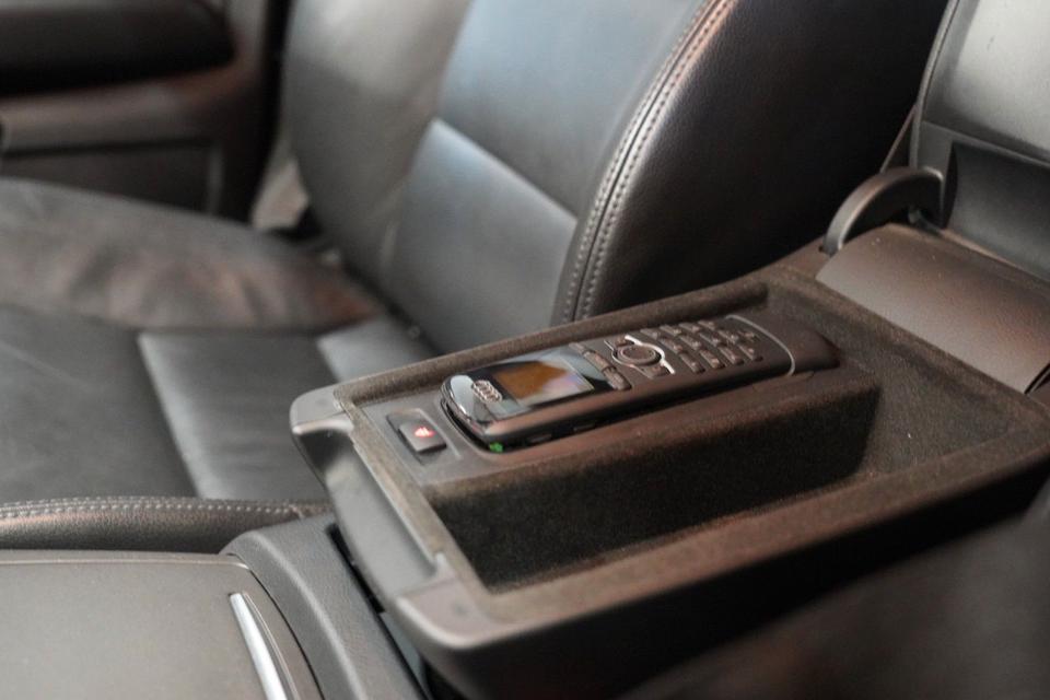 Audi A6 2005 — photo 30