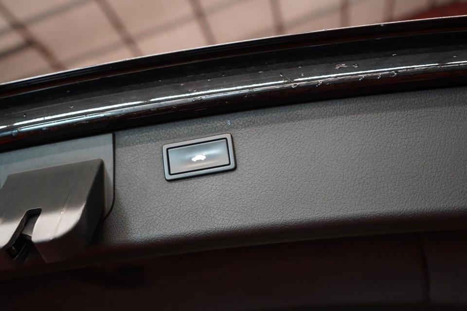 Audi A6 2005 — photo 40