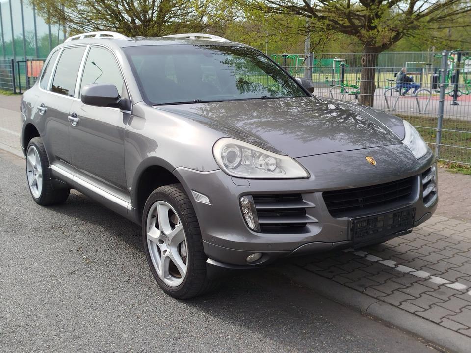 Porsche Cayenne 2007 — rear view