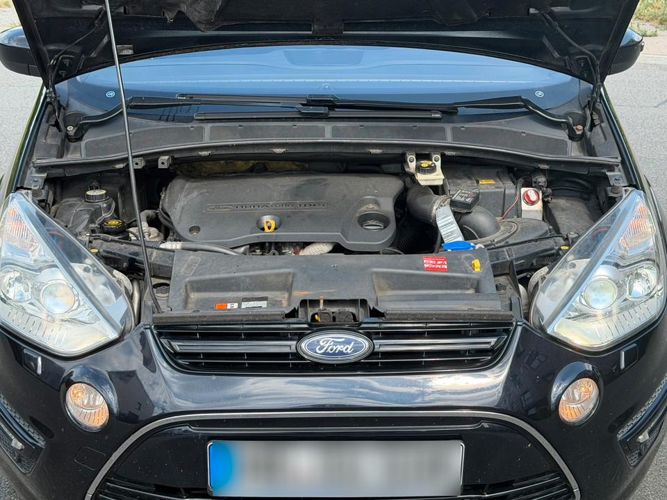 Ford S-Max 2010 — photo 6
