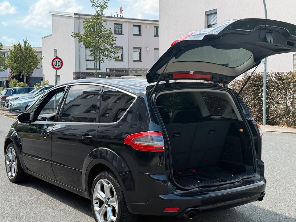 Ford S-Max 2010 — photo 7
