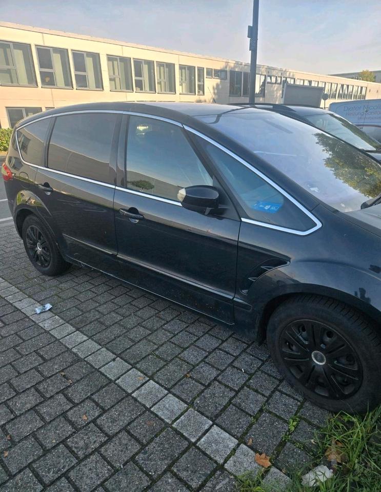 Ford S-Max 2011 — interior