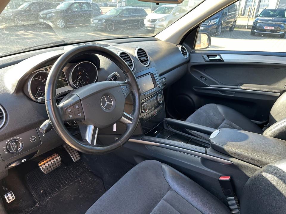 Mercedes Benz ML 350 2006 — photo 11