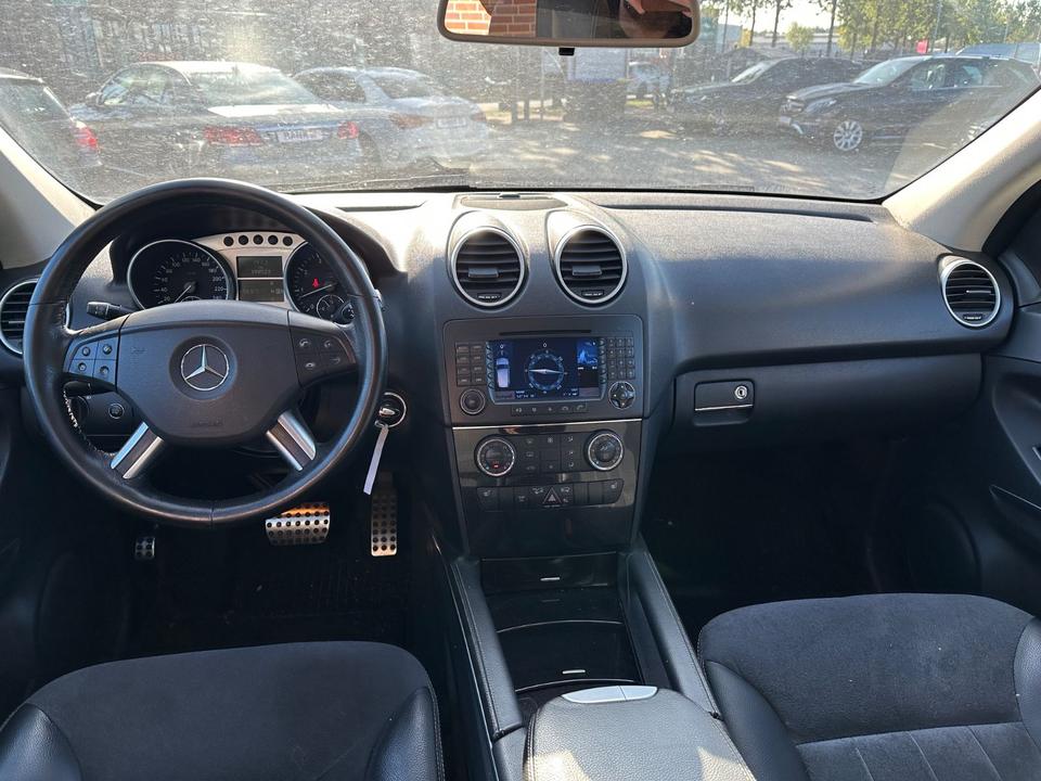Mercedes Benz ML 350 2006 — photo 12