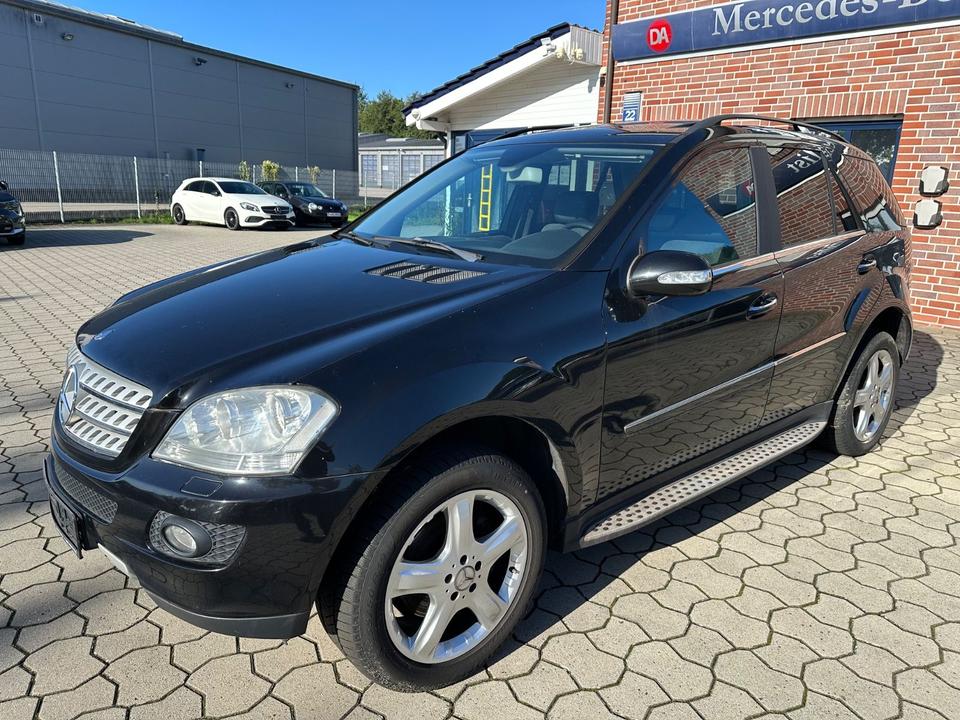 Mercedes Benz ML 350 2006 — interior