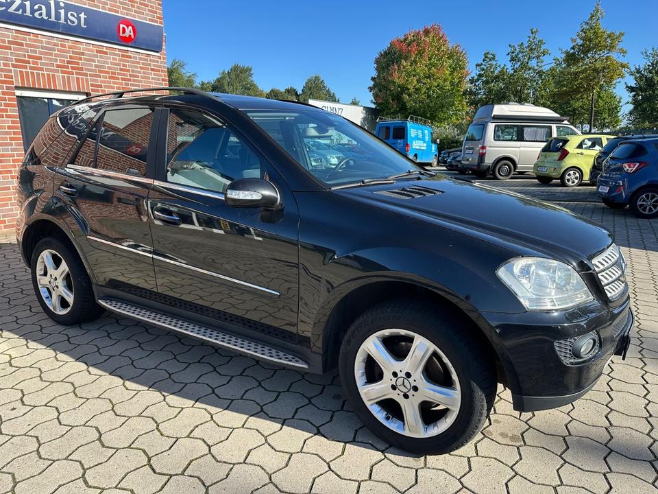 Mercedes Benz ML 350 2006 — engine
