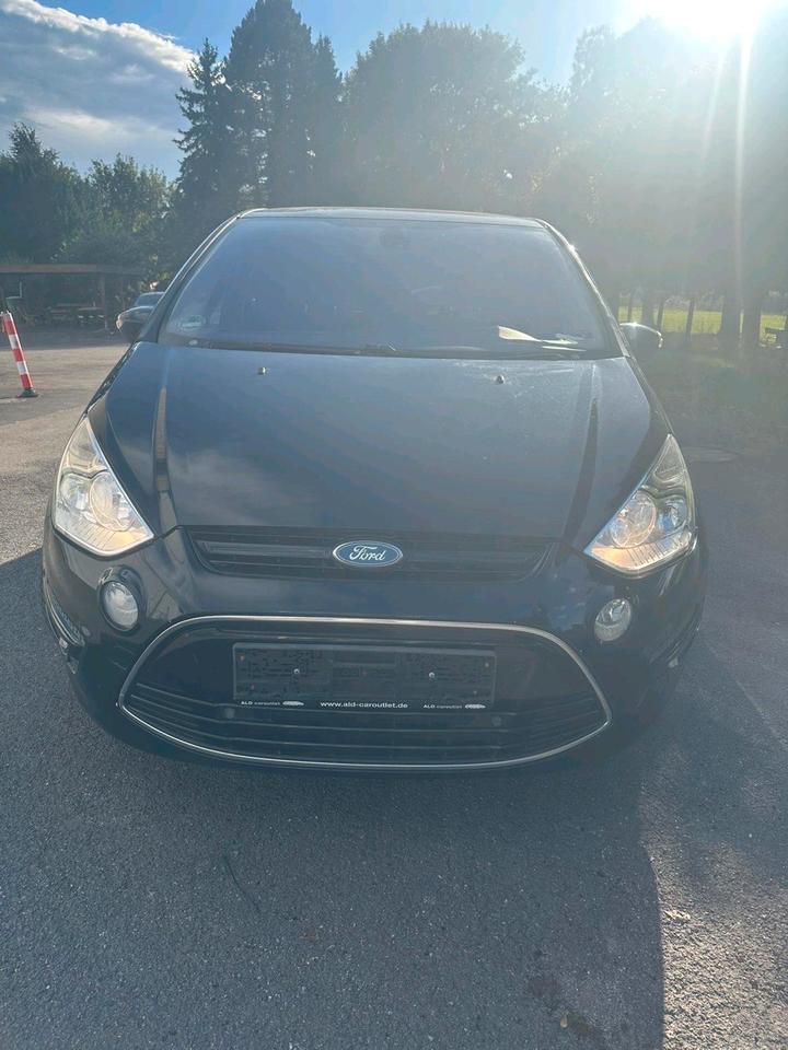 Ford S-Max 2011 — photo 6