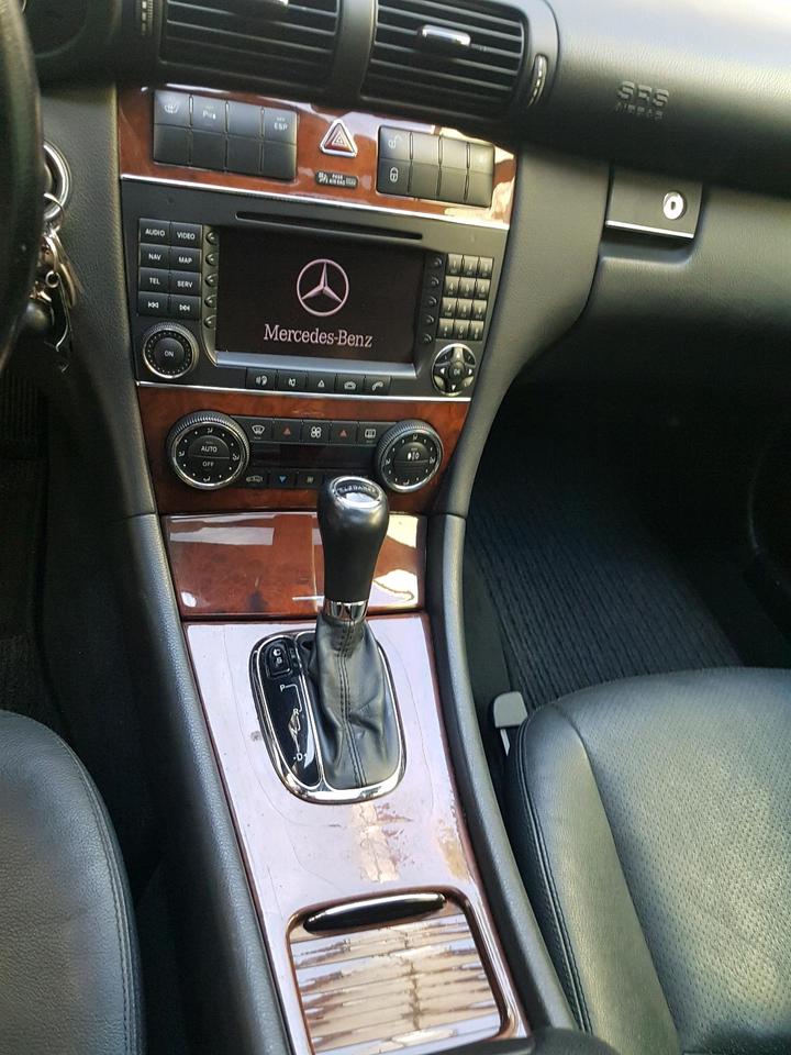 Mercedes Benz E 350 2006 — photo 13