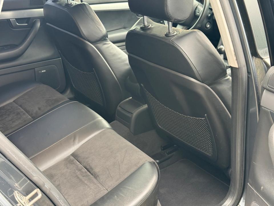 Audi A4 2007 — photo 13