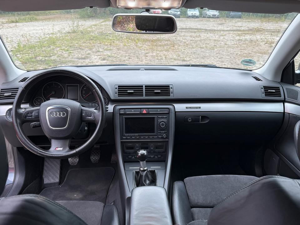 Audi A4 2007 — photo 18