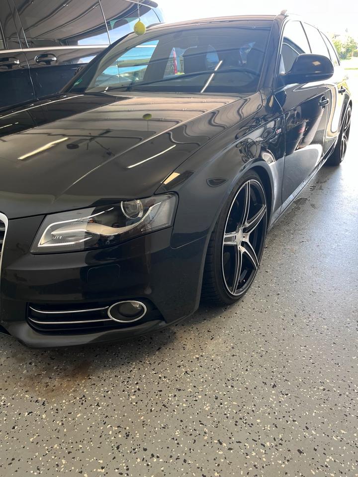 Audi A4 2008 — photo 12
