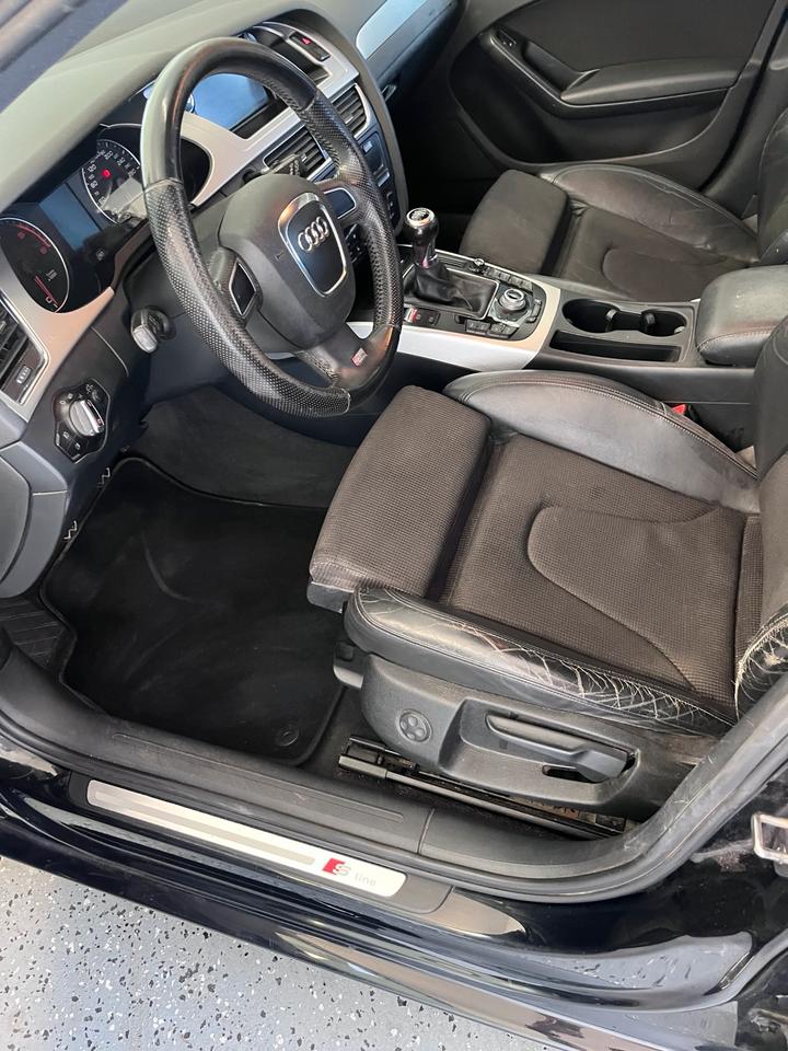 Audi A4 2008 — photo 9